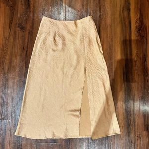 Gold midi skirt with slit